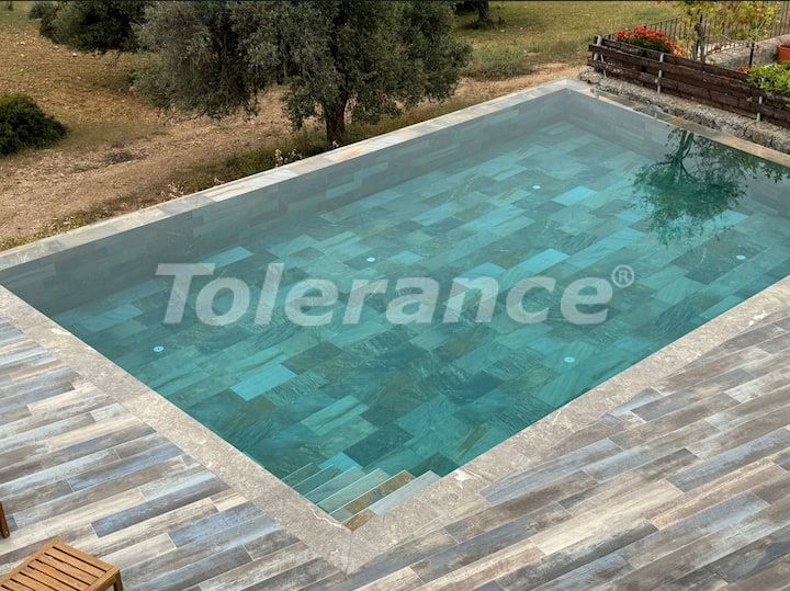 Вилла или дом в Кирения, Северный Кипр вид на море с бассейном: купить недвижимость в Турции - 117996