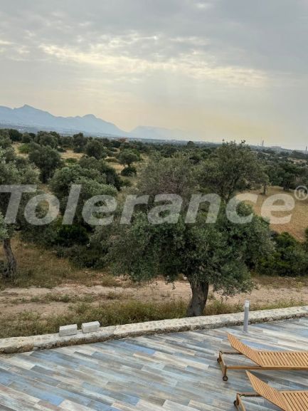 Вилла или дом в Кирения, Северный Кипр вид на море с бассейном: купить недвижимость в Турции - 117997