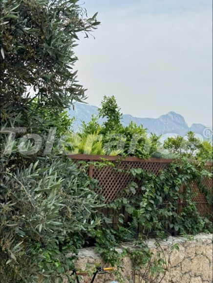 Вилла или дом в Кирения, Северный Кипр вид на море с бассейном: купить недвижимость в Турции - 118005