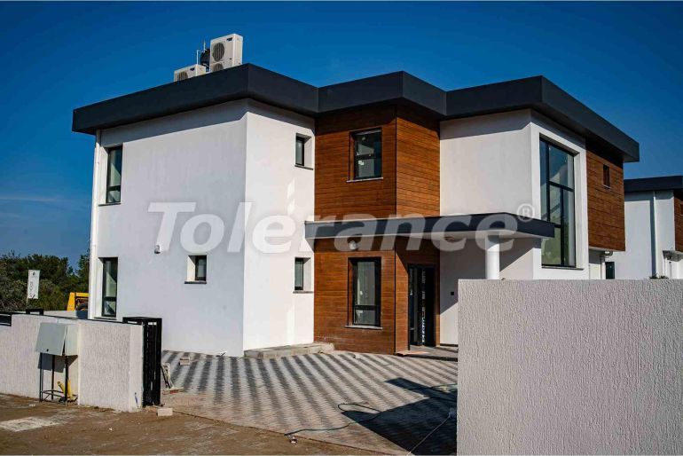 Вилла или дом от застройщика в Кирения, Северный Кипр с бассейном: купить недвижимость в Турции - 119339