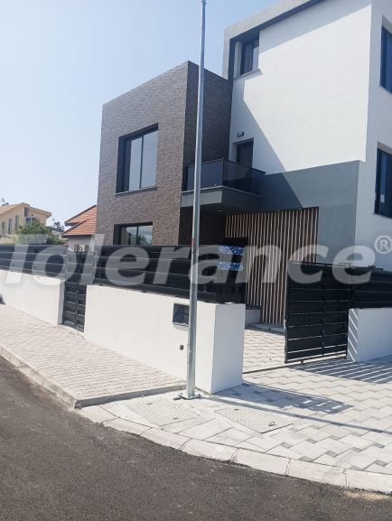 Вилла или дом от застройщика в Кирения, Северный Кипр вид на море с бассейном в рассрочку: купить недвижимость в Турции - 123614