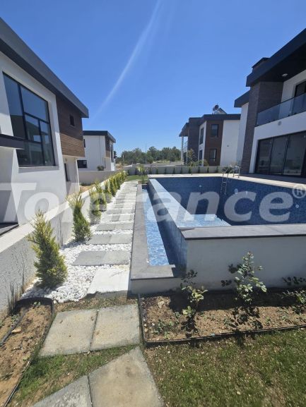 Вилла или дом от застройщика в Кирения, Северный Кипр с бассейном: купить недвижимость в Турции - 127856