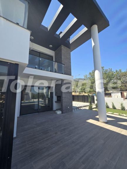 Вилла или дом от застройщика в Кирения, Северный Кипр с бассейном: купить недвижимость в Турции - 127863