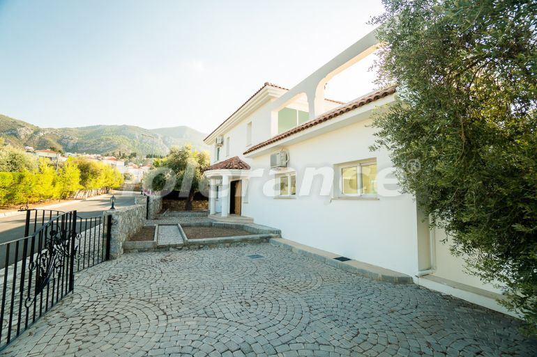 Вилла или дом от застройщика в Кирения, Северный Кипр вид на море с бассейном в рассрочку: купить недвижимость в Турции - 71229