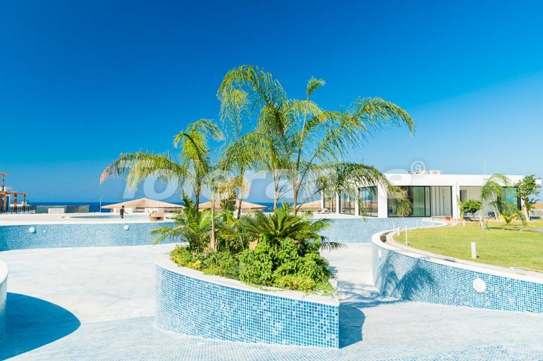 Вилла или дом от застройщика в Кирения, Северный Кипр вид на море с бассейном: купить недвижимость в Турции - 71852