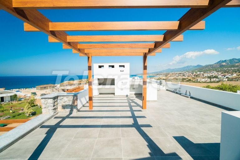 Вилла или дом от застройщика в Кирения, Северный Кипр вид на море с бассейном: купить недвижимость в Турции - 71863