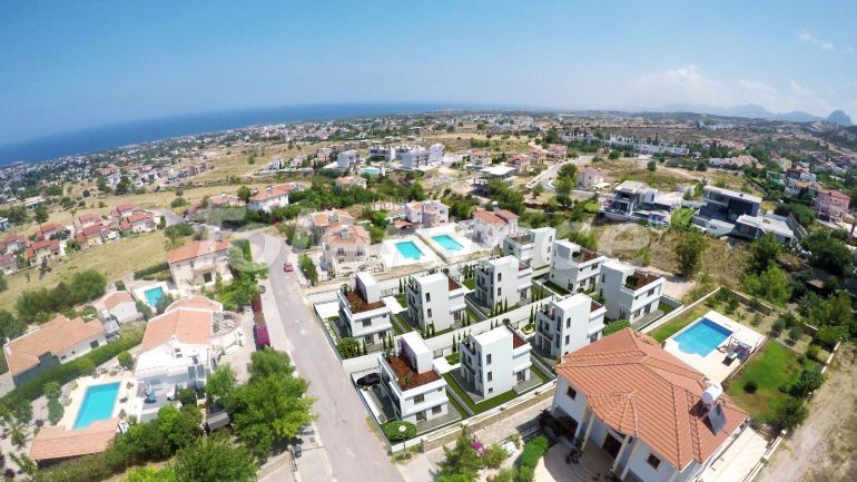 Вилла или дом от застройщика в Кирения, Северный Кипр вид на море: купить недвижимость в Турции - 71875