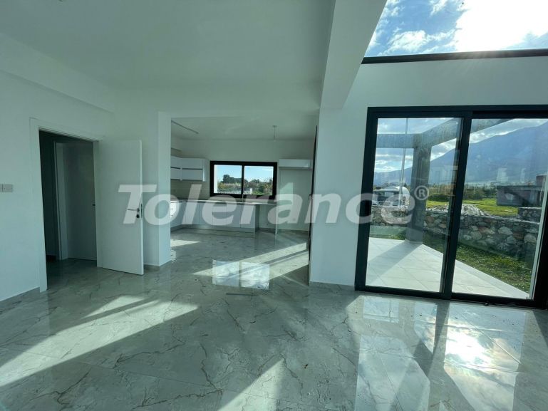 Вилла или дом от застройщика в Кирения, Северный Кипр вид на море с бассейном: купить недвижимость в Турции - 72383