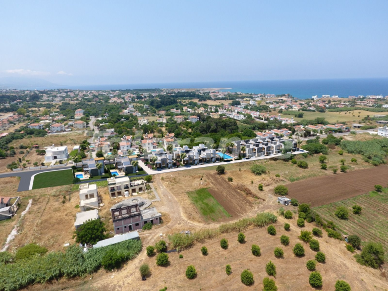 Вилла или дом от застройщика в Кирения, Северный Кипр вид на море с бассейном: купить недвижимость в Турции - 72401