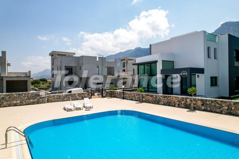 Вилла или дом от застройщика в Кирения, Северный Кипр с бассейном в рассрочку: купить недвижимость в Турции - 72407