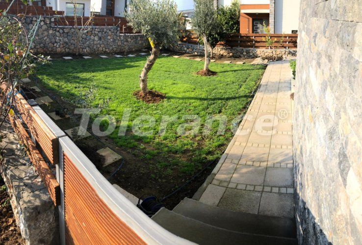 Вилла или дом в Кирения, Северный Кипр: купить недвижимость в Турции - 72728