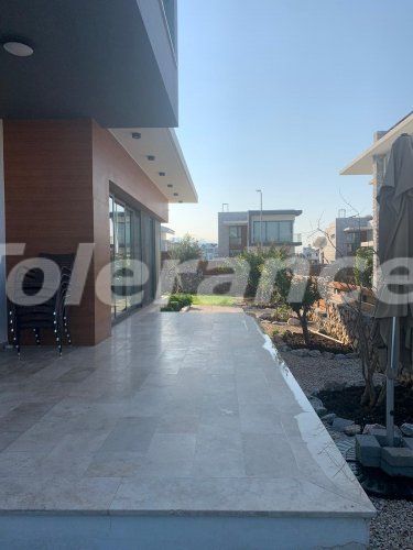 Вилла или дом в Кирения, Северный Кипр: купить недвижимость в Турции - 72732