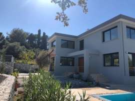 Вилла или дом в Кирения, Северный Кипр вид на море с бассейном: купить недвижимость в Турции - 72740