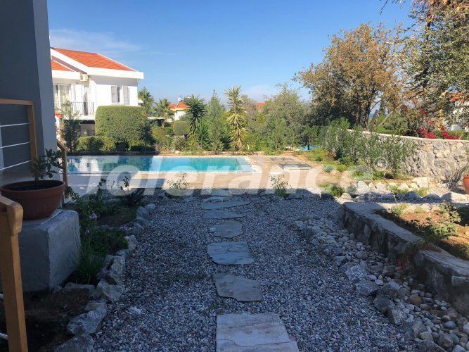 Вилла или дом в Кирения, Северный Кипр вид на море с бассейном: купить недвижимость в Турции - 72749