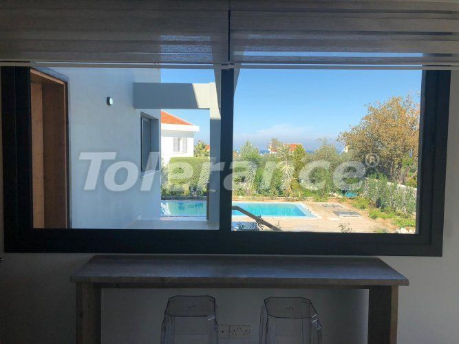 Вилла или дом в Кирения, Северный Кипр вид на море с бассейном: купить недвижимость в Турции - 72750