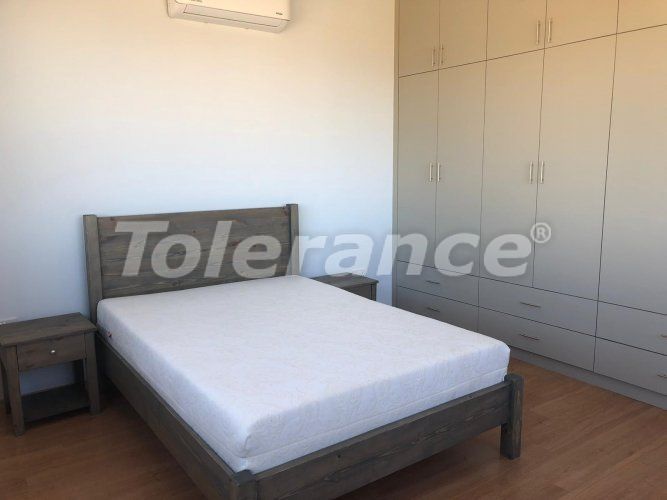 Вилла или дом в Кирения, Северный Кипр вид на море с бассейном: купить недвижимость в Турции - 72760