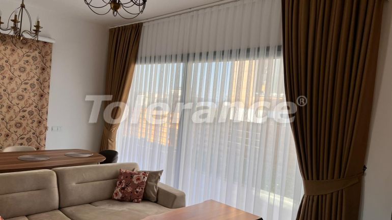 Вилла или дом в Кирения, Северный Кипр вид на море: купить недвижимость в Турции - 73202