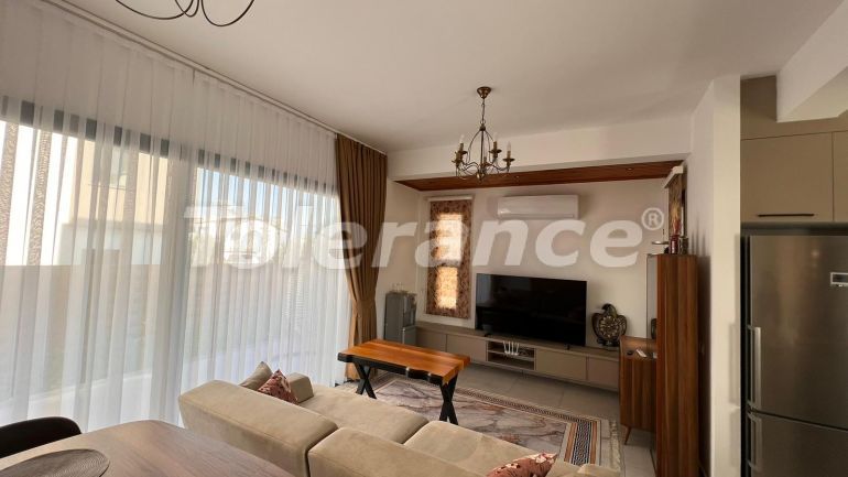 Вилла или дом в Кирения, Северный Кипр вид на море: купить недвижимость в Турции - 73203