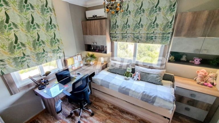 Вилла или дом в Кирения, Северный Кипр: купить недвижимость в Турции - 73468