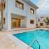 Вилла или дом в Кирения, Северный Кипр с бассейном: купить недвижимость в Турции - 73498