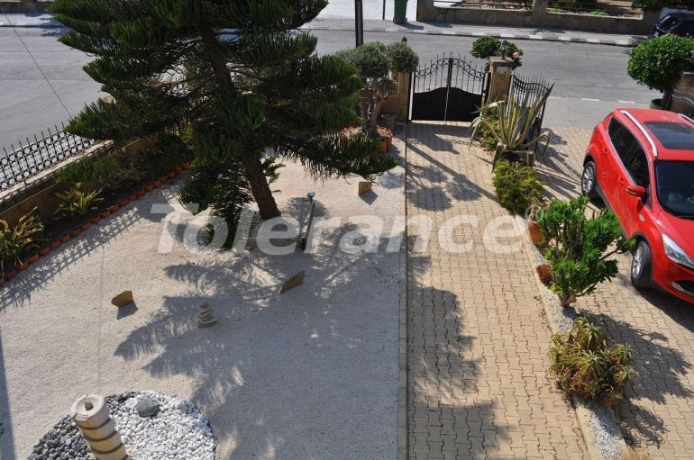 Вилла или дом в Кирения, Северный Кипр с бассейном: купить недвижимость в Турции - 73914