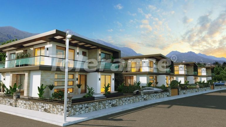 Вилла или дом от застройщика в Кирения, Северный Кипр: купить недвижимость в Турции - 76001