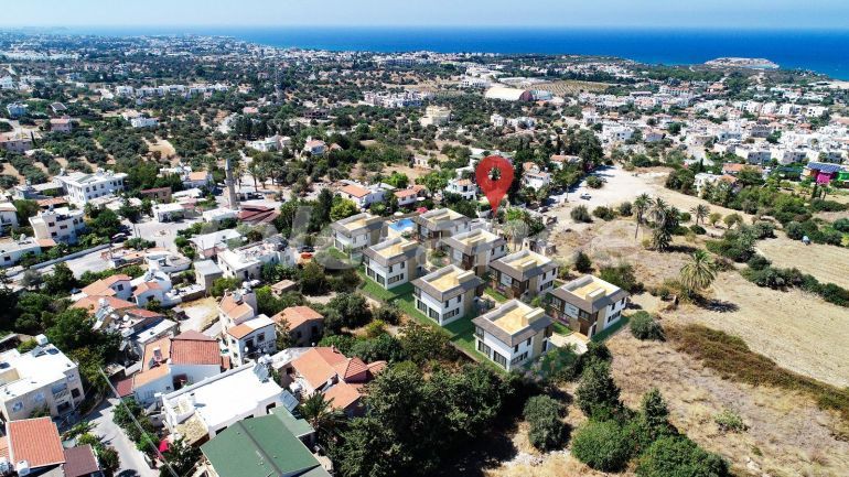 Вилла или дом от застройщика в Кирения, Северный Кипр вид на море с бассейном: купить недвижимость в Турции - 76022