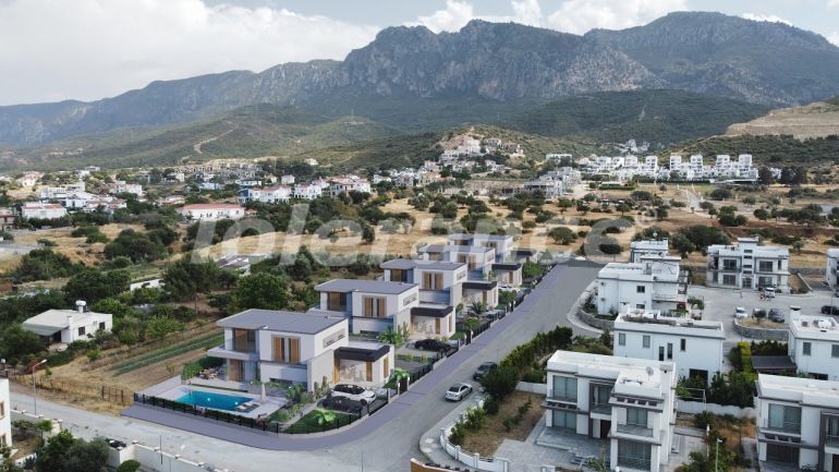 Вилла или дом от застройщика в Кирения, Северный Кипр вид на море с бассейном в рассрочку: купить недвижимость в Турции - 76114