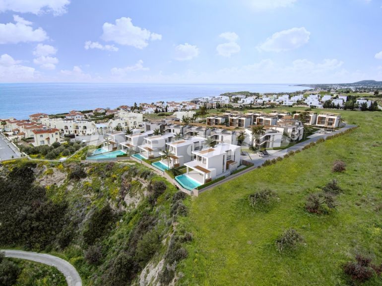 Вилла или дом от застройщика в Кирения, Северный Кипр вид на море с бассейном в рассрочку: купить недвижимость в Турции - 76563