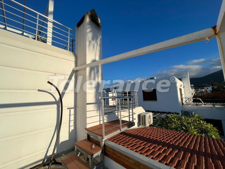 Вилла или дом в Кирения, Северный Кипр вид на море с бассейном: купить недвижимость в Турции - 77263