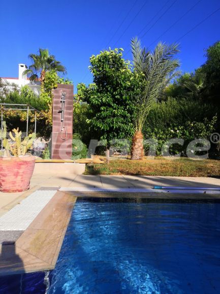 Вилла или дом в Кирения, Северный Кипр: купить недвижимость в Турции - 78039