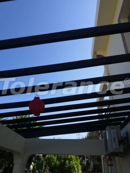 Вилла или дом в Кирения, Северный Кипр: купить недвижимость в Турции - 78055