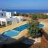 Вилла или дом в Кирения, Северный Кипр вид на море с бассейном: купить недвижимость в Турции - 78235