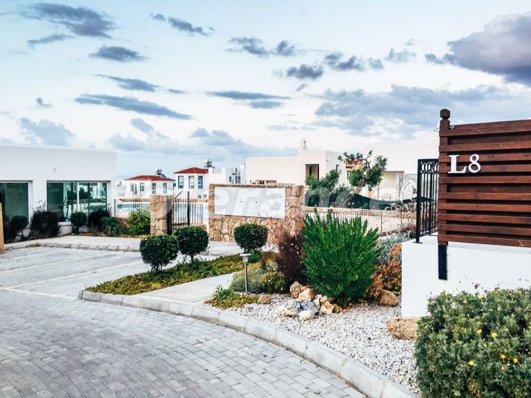 Вилла или дом в Кирения, Северный Кипр вид на море с бассейном: купить недвижимость в Турции - 78248