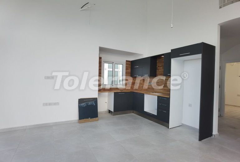 Вилла или дом в Кирения, Северный Кипр вид на море с бассейном: купить недвижимость в Турции - 78252