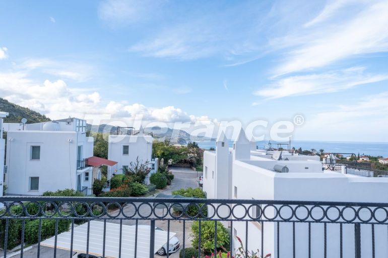 Вилла или дом в Кирения, Северный Кипр: купить недвижимость в Турции - 78299