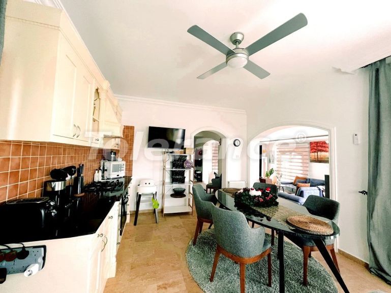 Вилла или дом в Кирения, Северный Кипр вид на море с бассейном: купить недвижимость в Турции - 78637