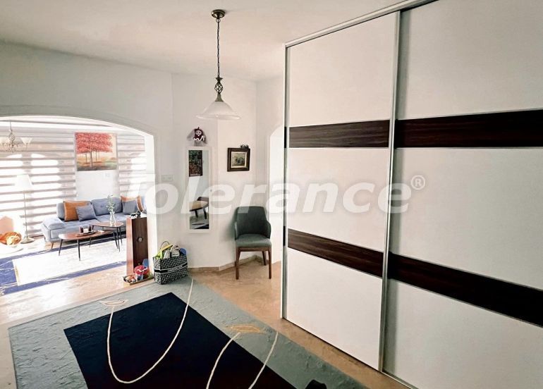 Вилла или дом в Кирения, Северный Кипр вид на море с бассейном: купить недвижимость в Турции - 78639