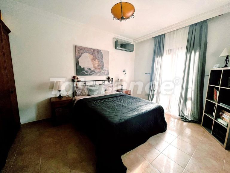 Вилла или дом в Кирения, Северный Кипр вид на море с бассейном: купить недвижимость в Турции - 78641