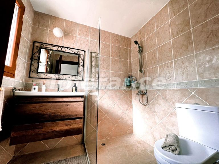 Вилла или дом в Кирения, Северный Кипр вид на море с бассейном: купить недвижимость в Турции - 78644