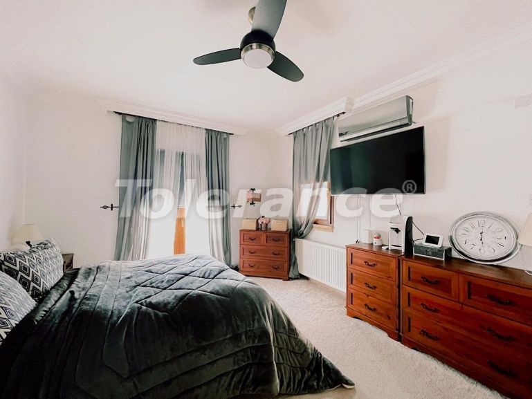 Вилла или дом в Кирения, Северный Кипр вид на море с бассейном: купить недвижимость в Турции - 78646