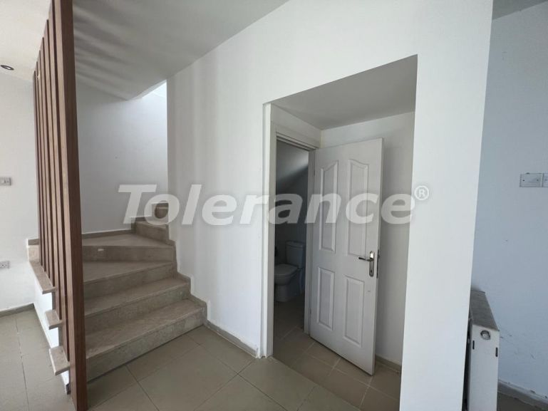 Вилла или дом в Кирения, Северный Кипр вид на море с бассейном: купить недвижимость в Турции - 79732