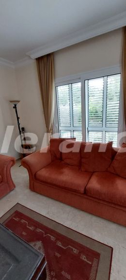 Вилла или дом в Кирения, Северный Кипр вид на море с бассейном: купить недвижимость в Турции - 81710