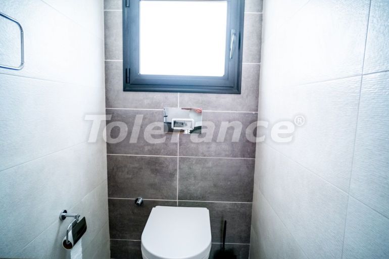 Вилла или дом в Кирения, Северный Кипр: купить недвижимость в Турции - 84805