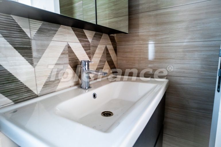 Вилла или дом в Кирения, Северный Кипр: купить недвижимость в Турции - 84847