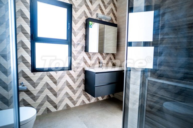 Вилла или дом в Кирения, Северный Кипр: купить недвижимость в Турции - 84849