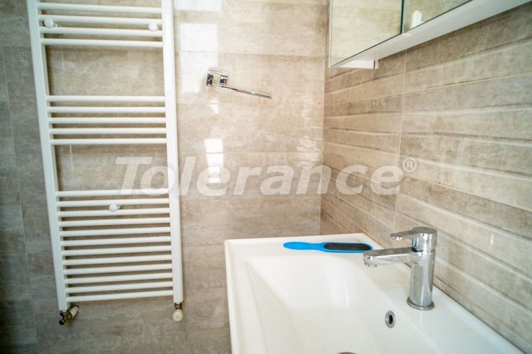 Вилла или дом в Кирения, Северный Кипр: купить недвижимость в Турции - 85111