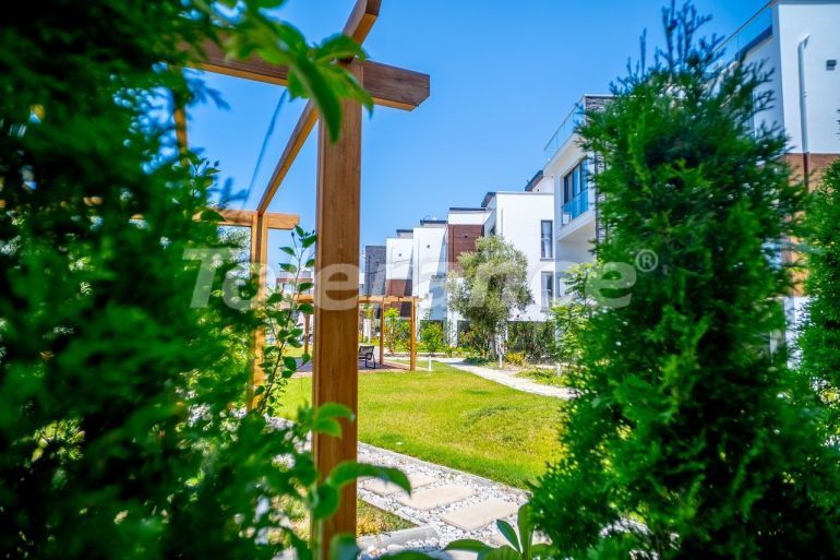 Вилла или дом в Кирения, Северный Кипр с бассейном: купить недвижимость в Турции - 85776