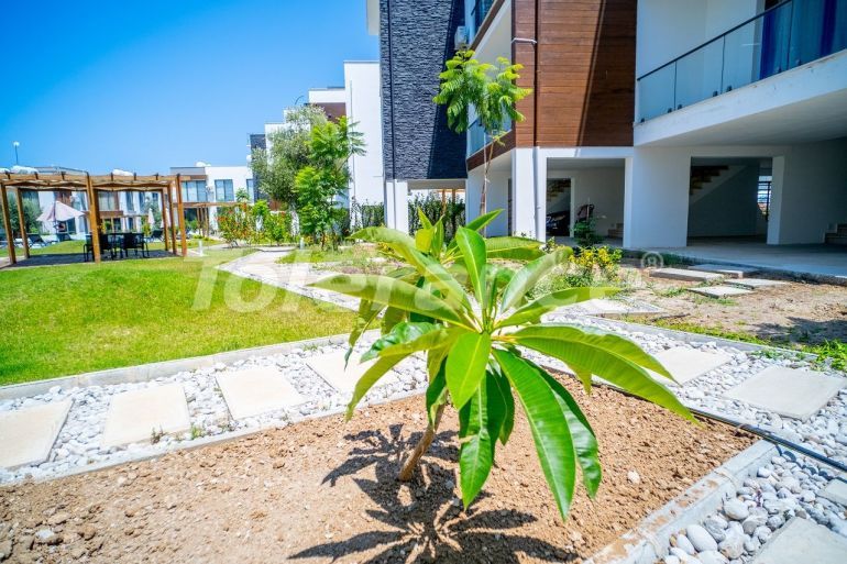 Вилла или дом в Кирения, Северный Кипр с бассейном: купить недвижимость в Турции - 85777