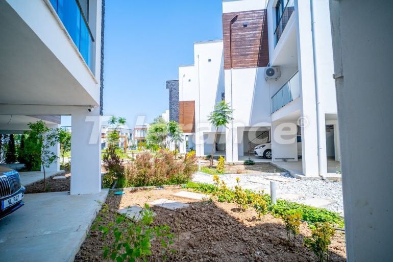 Вилла или дом в Кирения, Северный Кипр с бассейном: купить недвижимость в Турции - 85786